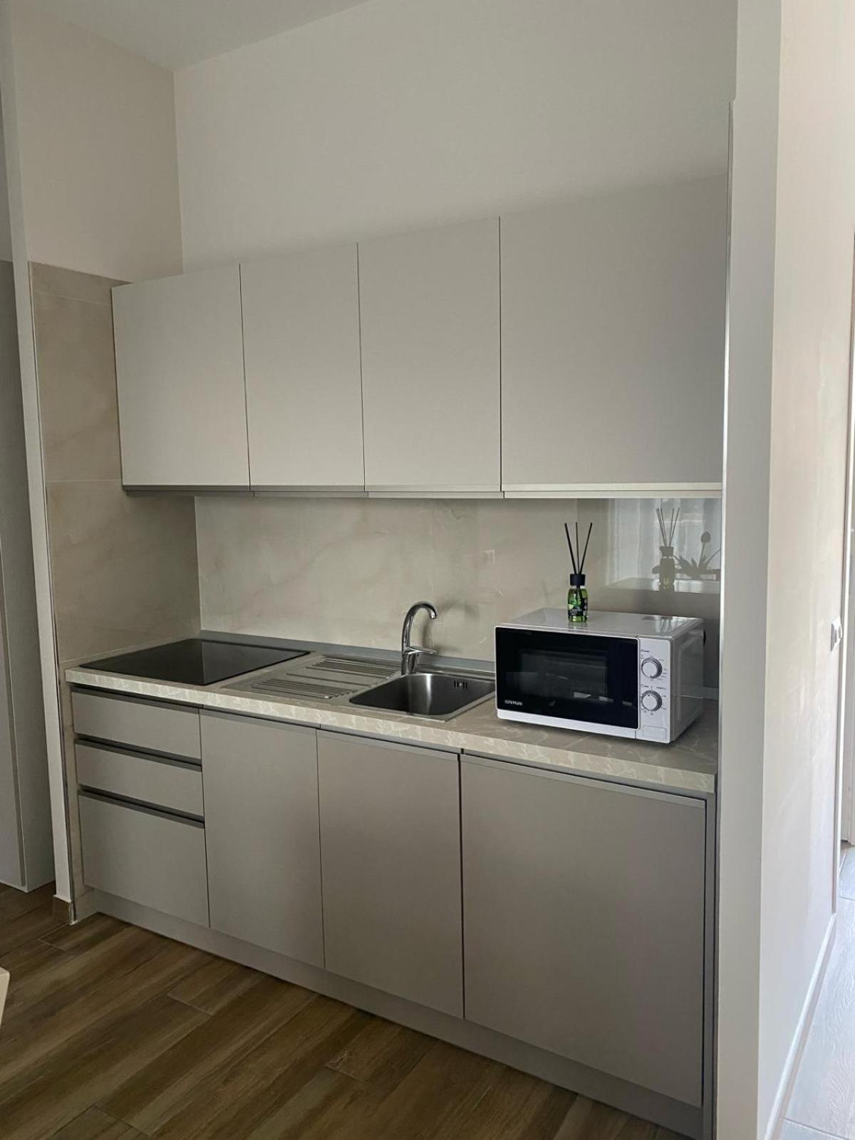 Villa Rose Apartments Sant'Egidio del Monte Albino 外观 照片